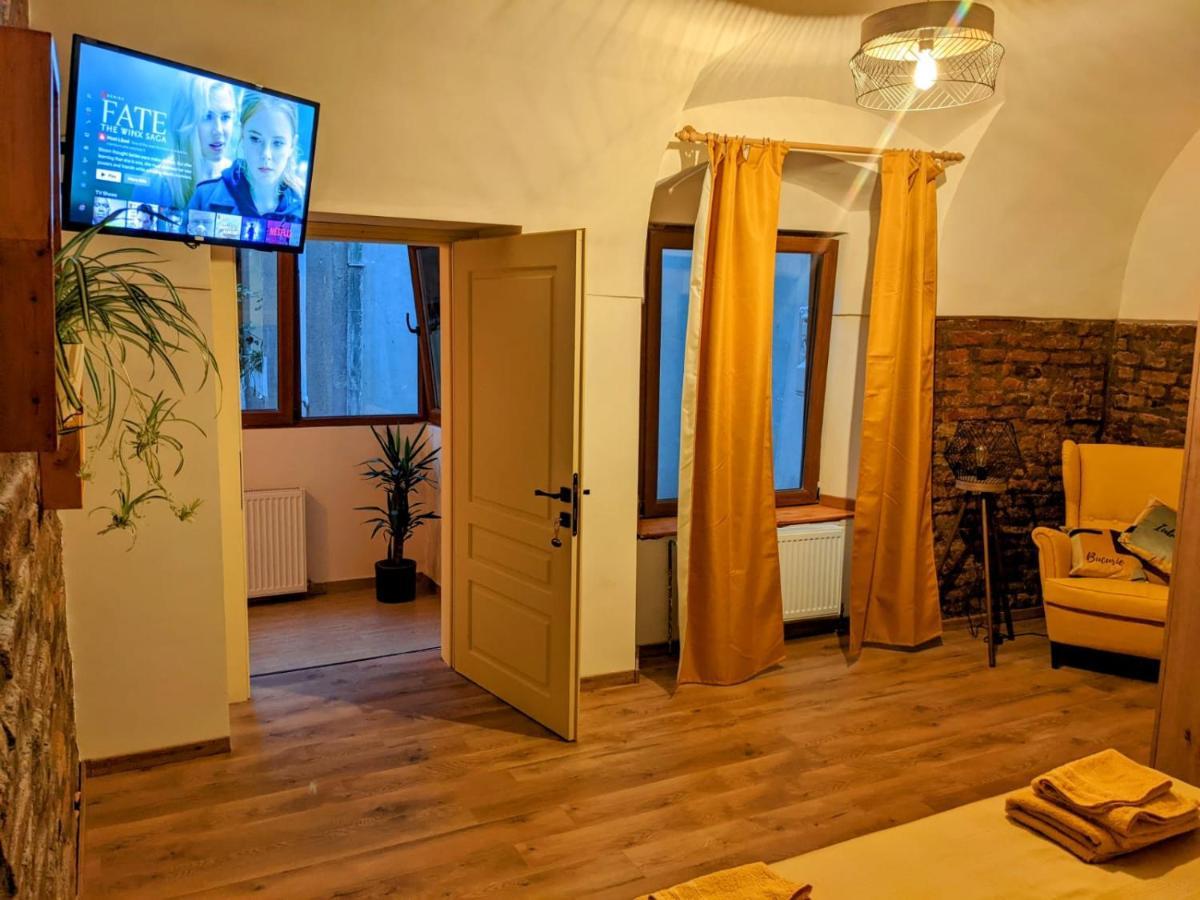 The Industrique Home - 3 Bedroom Apartment Timisoara Exterior photo